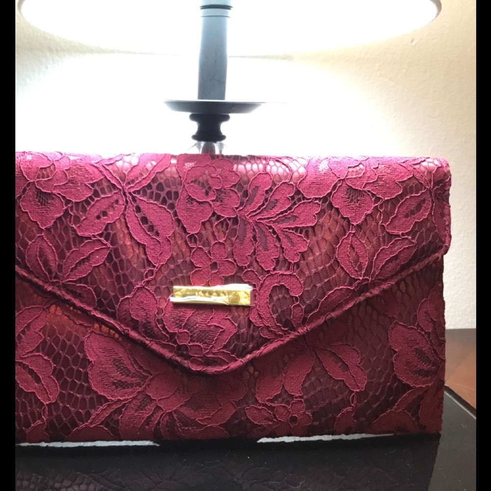 IMAN Maroon Lace Clutch